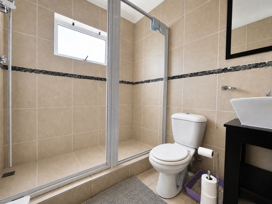 2 Bedroom Property for Sale in Wynberg Western Cape